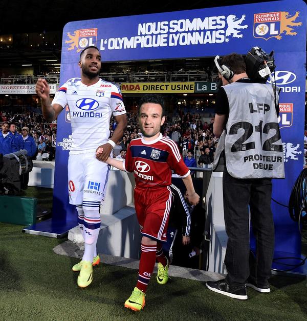 Valbuena il est mignon ce petit.jpg